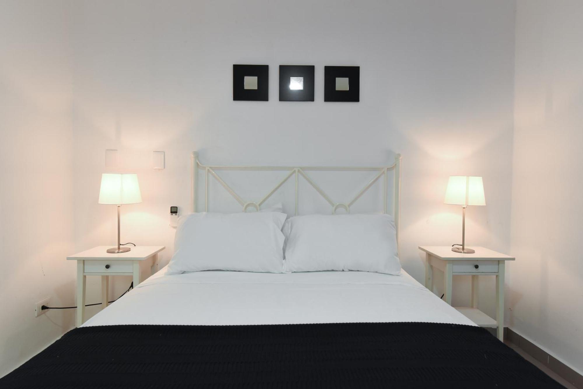 Ph 19 Guesthouse Hotel In Gazcue Santo Domingo Quarto foto