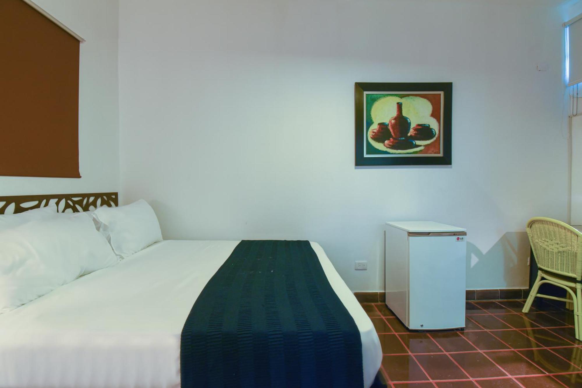 Ph 19 Guesthouse Hotel In Gazcue Santo Domingo Quarto foto