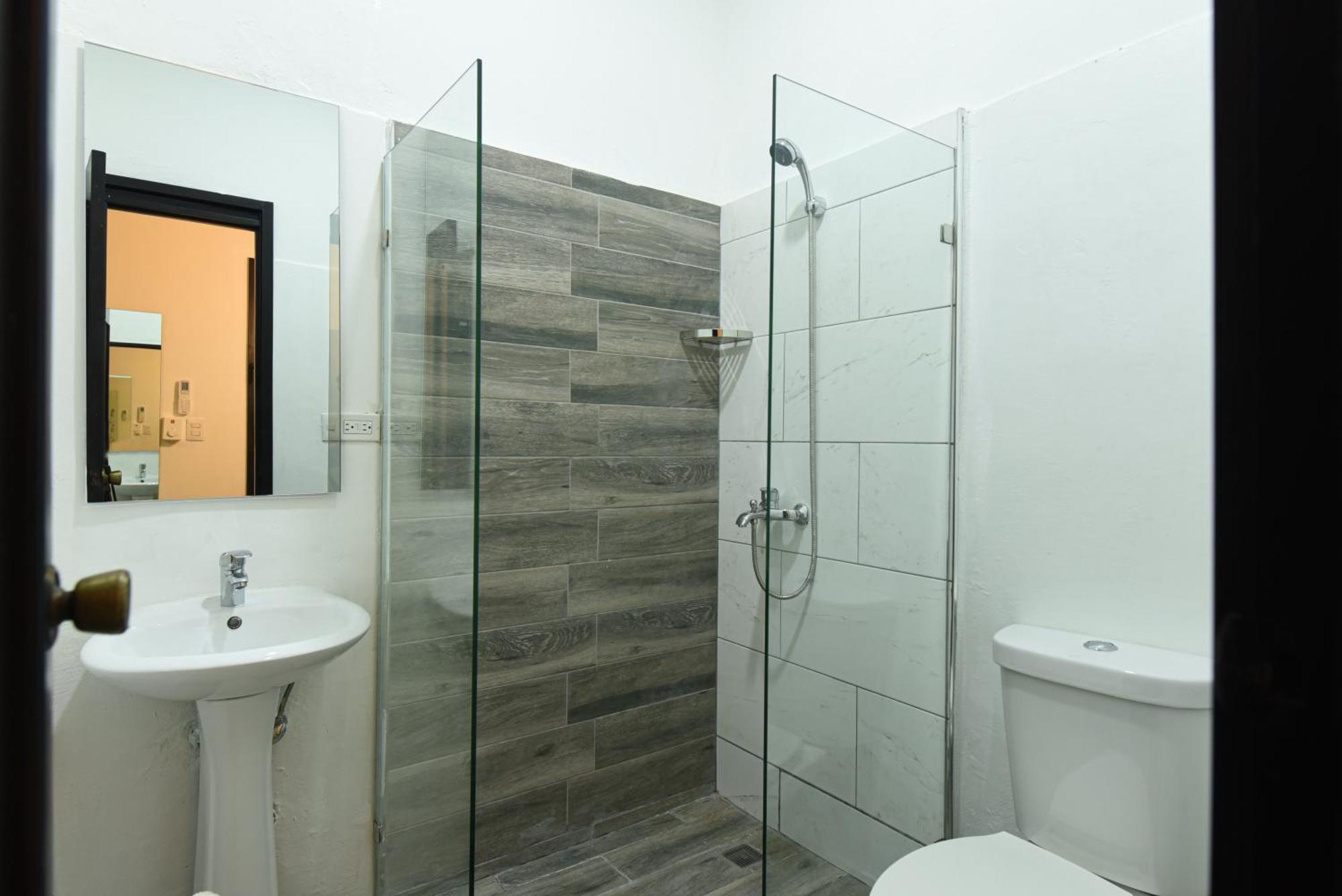 Ph 19 Guesthouse Hotel In Gazcue Santo Domingo Quarto foto